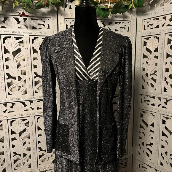 MINDY MALONE VINTAGE GORGEOUS BLACK & SILVER GLITTERY HALTER FORMAL DRESS - Picture 10 of 14